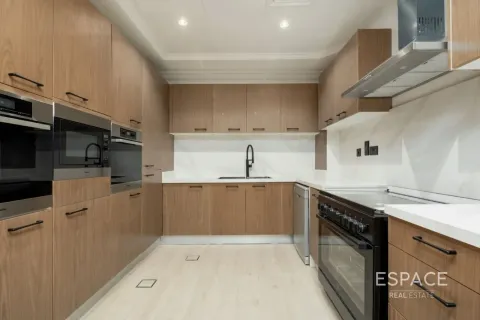 Vila v Palm Jumeirah, Dubai, SAE 5 ložnice, 557 m² Č.: 738446 - fotografie 8