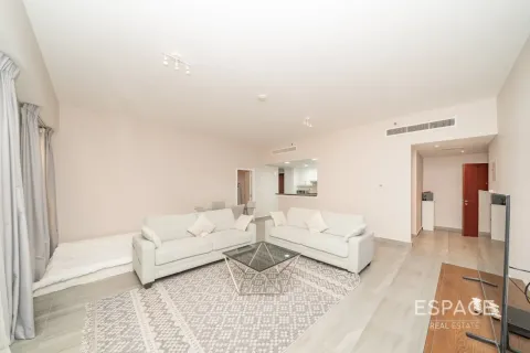 Apartament de închiriat în Jumeirah Beach Residence, Dubai, EAU 1 dormitor, 99 mp. №738447 - poză 2