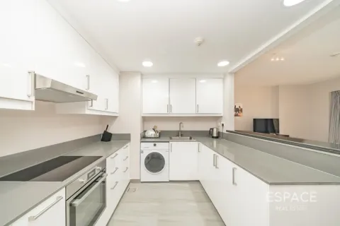 Apartament de închiriat în Jumeirah Beach Residence, Dubai, EAU 1 dormitor, 99 mp. №738447 - poză 6