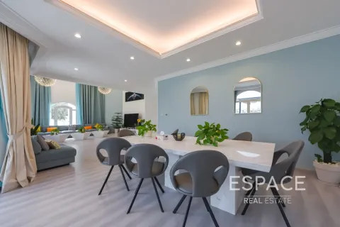 Vila u Palm Jumeirah, Dubai, UAE 5 spavaćih soba, 465 m2 Br. 738444 - fotografija 9