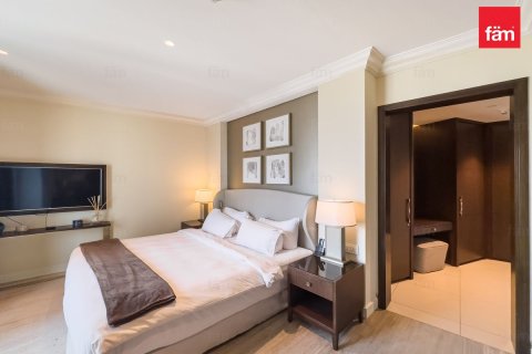 Hotel Apartamento en alquiler en Downtown Dubai (Downtown Burj Dubai), Dubai, EAU 2 dormitorios, 134.3 m2 № 695201 - foto 17