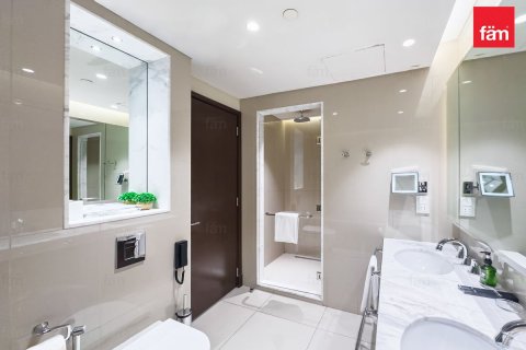 Hotel Apartamento en alquiler en Downtown Dubai (Downtown Burj Dubai), Dubai, EAU 2 dormitorios, 134.3 m2 № 695201 - foto 16