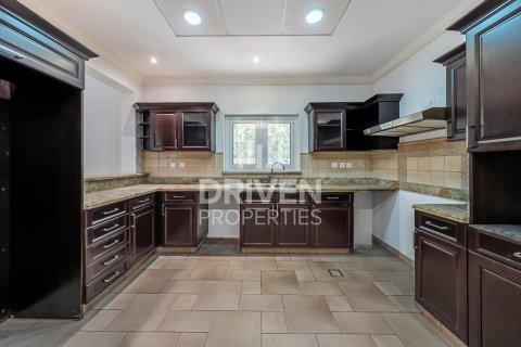 Vila di The Villa, Dubai, UAE 4 bilik tidur, 792.56 meter persegi № 758943 - foto 18