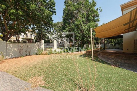 Vila di The Villa, Dubai, UAE 4 bilik tidur, 792.56 meter persegi № 758943 - foto 19