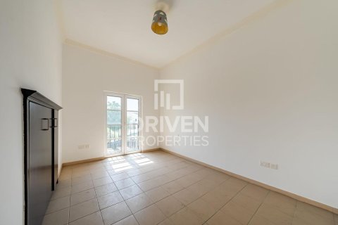 Vila di The Villa, Dubai, UAE 4 bilik tidur, 792.56 meter persegi № 758943 - foto 13