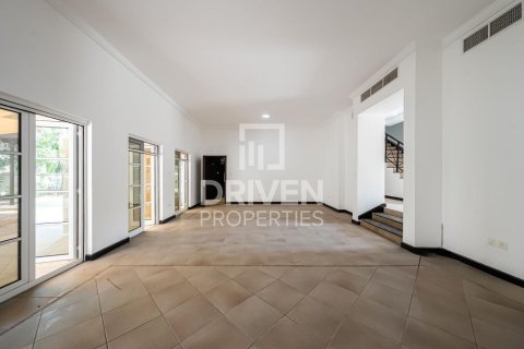 Vila di The Villa, Dubai, UAE 4 bilik tidur, 792.56 meter persegi № 758943 - foto 4