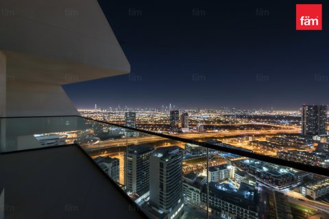 Apartamento para arrendamento em Dubai, EAU 1 quarto, 75.1 m2 № 660374 - foto 1