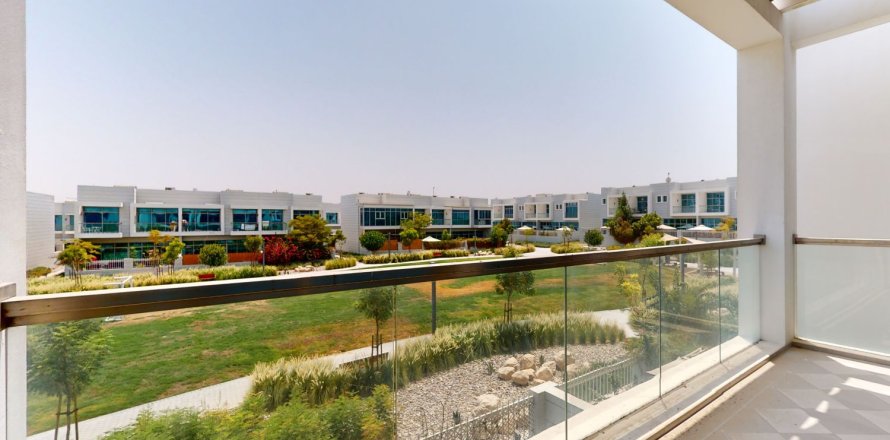 Vilă în Al Furjan, Dubai, EAU 4 dormitoare, 295.79 mp.  №749393