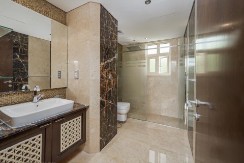 Jumeirah Islands, Dubai, संयुक्त अरब अमीरात में विला, 4 बेडरूम, 817.65 वर्ग मीटर, संख्या 749372 - फ़ोटो 18