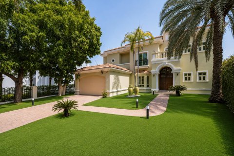 Jumeirah Islands, Dubai, संयुक्त अरब अमीरात में विला, 4 बेडरूम, 817.65 वर्ग मीटर, संख्या 749372 - फ़ोटो 3
