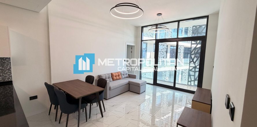 Korter asukohaga Masdar City, Abu Dhabi, AÜE: 3 magamistoaga, 125.6 m² Nr 660693