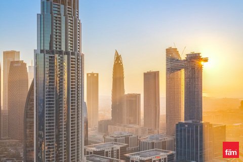 Apartment in Downtown Dubai (Downtown Burj Dubai), UAE 3 bedrooms, 158.8 sq.m. № 697066 - photo 15