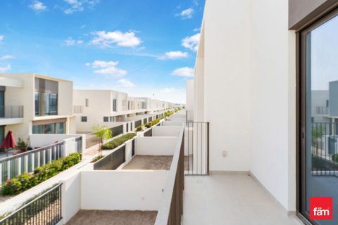 Townhouse in Dubai, UAE 3 bedrooms, 174 sq.m. № 647762 - photo 22