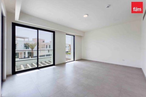 Villa in Dubai, UAE 4 bedrooms, 504.6 sq.m. № 647764 - photo 8
