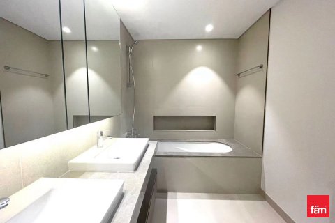 Apartment in Dubai, UAE 2 bedrooms, 120.8 sq.m. № 647766 - photo 7