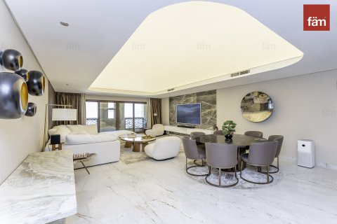 Lakás itt: Palm Jumeirah, Dubai, EAE, 3 hálószoba, 216.3 m², azonosító: 647763 - fénykép 1