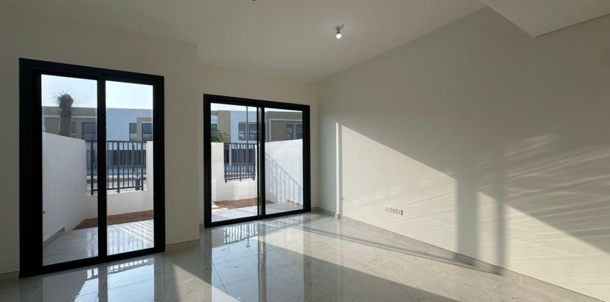 Stadthaus in Mina Al Arab, Ras Al Khaimah, VAE: 2 Schlafzimmer, 186 m2 Nr. 656107