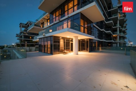Dubai、UAEにあるマンション 3ベッドルーム、339.3 m2 No695054