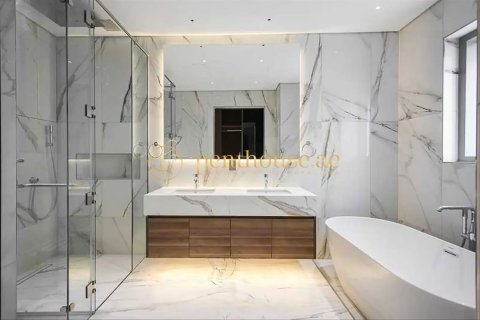 Vila u gradu Golf City, Dubai, UAE 6 spavaće sobe, 683 m2 Br. 664168 - Slika 26