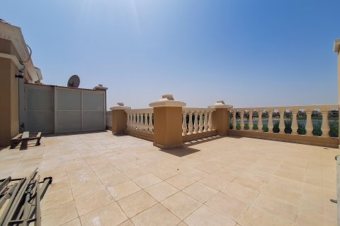 Adosado en venta en Al Hamra Village, Ras Al Khaimah, EAU 3 dormitorios, 263 m2 № 656795 - foto 25