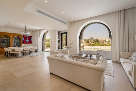 Villa i Dubai Sports City, Dubai, Emiratene 5 soverom, 854.71 kvm nr. 750231