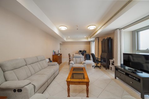 דירה להשכרה ב Dubai Marina, Dubai, איחוד האמירויות  3 חדרי שינה, 186.39 מ"ר, מספר 750229 - תמונה 2