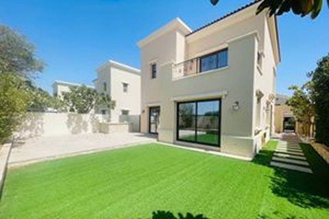 Villa à louer à Arabian Ranches 2, Dubai, EAU 4 chambres, 404.96 m2 № 750226 - photo 2