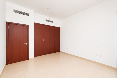 Apartment til leje i Jumeirah Beach Residence, Dubai, UAE 3 soveværelser, 178.3 kvm № 750232 - foto 7