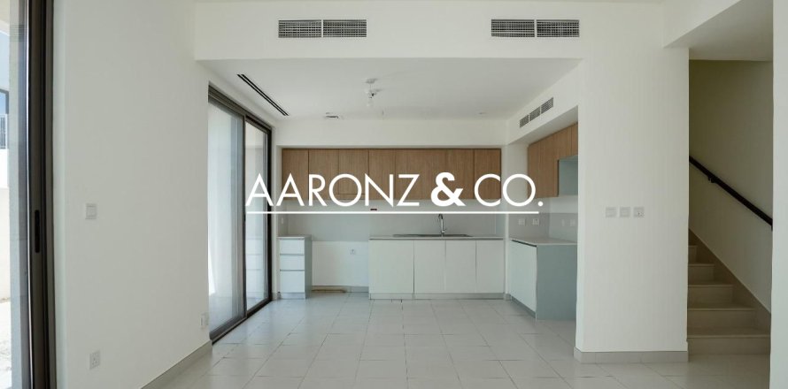 Dubai South (Dubai World Central), Dubai, संयुक्त अरब अमीरात में विला, 3 बेडरूम, 130 वर्ग मीटर, संख्या 681182