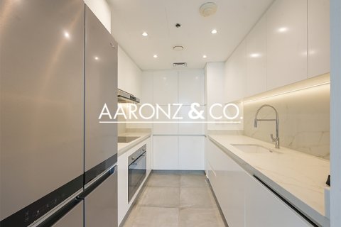 Apartment in Dubai Marina, UAE 3 bedrooms, 172 sq.m. № 681184 - photo 11