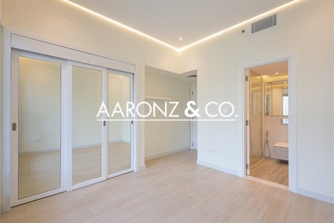 Apartment in Dubai Marina, UAE 3 bedrooms, 172 sq.m. № 681184 - photo 5