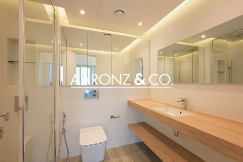 Apartment in Dubai Marina, UAE 3 bedrooms, 172 sq.m. № 681184 - photo 12