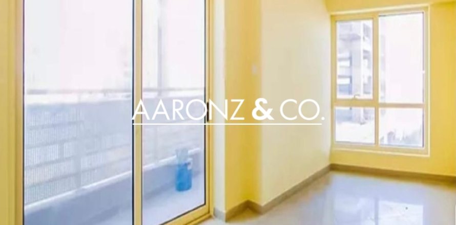 Apartman u gradu Jumeirah Lake Towers, Dubai, UAE 2 spavaće sobe, 123 m2 Br. 681181