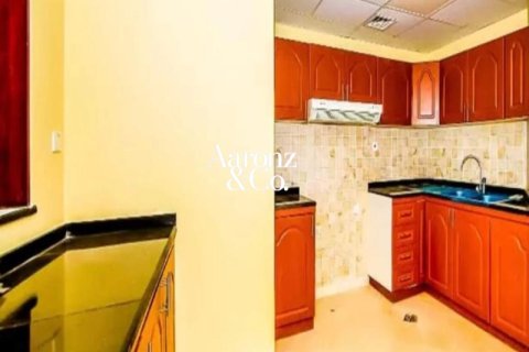 Müüa korter asukohaga Jumeirah Lake Towers, Dubai, AÜE: 2 magamistoaga, 123 m² Nr 681181 - pilt 10