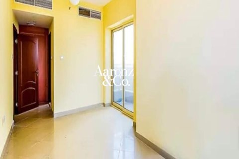 Müüa korter asukohaga Jumeirah Lake Towers, Dubai, AÜE: 2 magamistoaga, 123 m² Nr 681181 - pilt 4