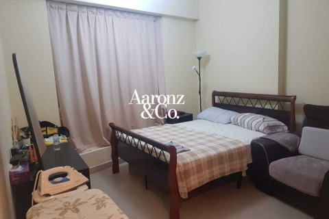 Apartment in Jumeirah Lake Towers, Dubai, UAE 2 bedrooms, 123 sq.m. № 681181 - photo 7
