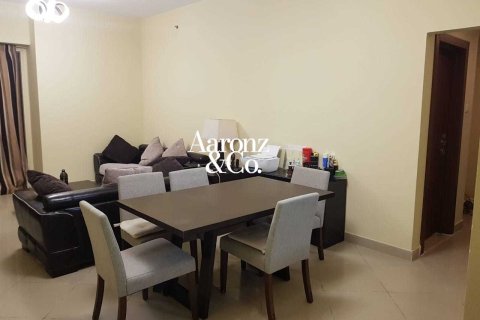 Apartment in Jumeirah Lake Towers, Dubai, UAE 2 bedrooms, 123 sq.m. № 681181 - photo 5