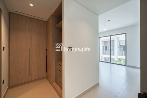 Tilal Al Ghaf, Dubai, संयुक्त अरब अमीरात में टाउनहाउस, 3 बेडरूम, 140 वर्ग मीटर, संख्या 686498 - फ़ोटो 11