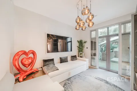 شقة للبيع في وسط مدينة دبي، دبي، الإمارات العربية المتحدة 2 غرفة نوم ، 244 متر مربع ، رقم 660976 - صورة 6