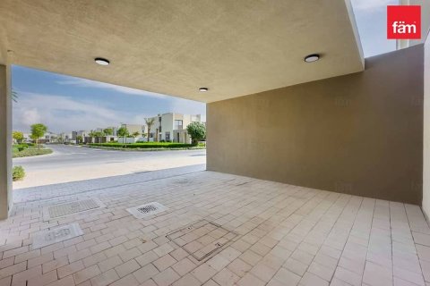 Villa en alquiler en Dubai, EAU 3 dormitorios, 161.3 m2 № 661718 - foto 14