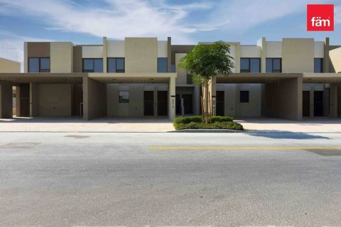 Villa en alquiler en Dubai, EAU 3 dormitorios, 161.3 m2 № 661718 - foto 5