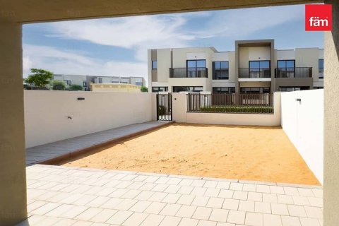 Villa en alquiler en Dubai, EAU 3 dormitorios, 161.3 m2 № 661718 - foto 4