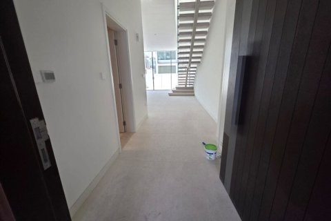 Vila u Nadd Al Sheba, Dubai, UAE 3 spavaćih soba, 191 m2 Br. 720005 - fotografija 16