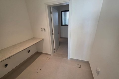 Vila u Nadd Al Sheba, Dubai, UAE 3 spavaćih soba, 191 m2 Br. 720005 - fotografija 14