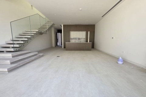 Vila u Nadd Al Sheba, Dubai, UAE 3 spavaćih soba, 191 m2 Br. 720005 - fotografija 13