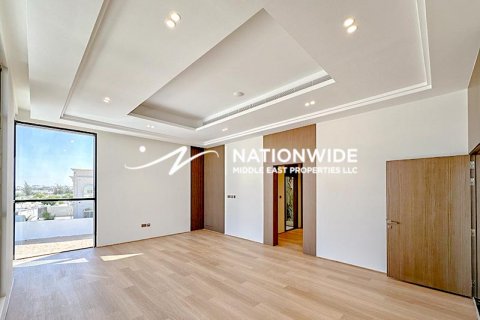Villa in Abu Dhabi, UAE 5 bedrooms, 962 sq.m. № 629897 - photo 10