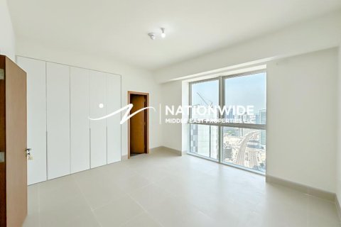 Apartment in Abu Dhabi, UAE 3 bedrooms, 320 sq.m. № 659915 - photo 7