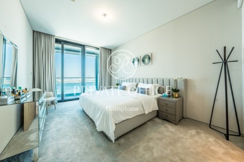 Apartment in Jumeirah Beach Residence, Dubai, UAE 2 bedrooms, 137.03006694 sq.m. № 660864 - photo 2