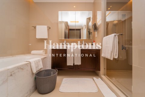 Lägenhet uthyres i Downtown Dubai (Downtown Burj Dubai), Dubai, UAE 2 sovrum, 146.82018508 kvm Nr. 660868 - fotografi 7