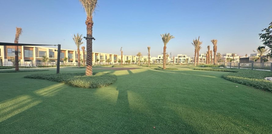 Σπίτι σε Jumeirah Village Triangle, Dubai, ΗΑΕ 3 υπνοδωμάτια, 174 τ.μ. Αρ. 660867
